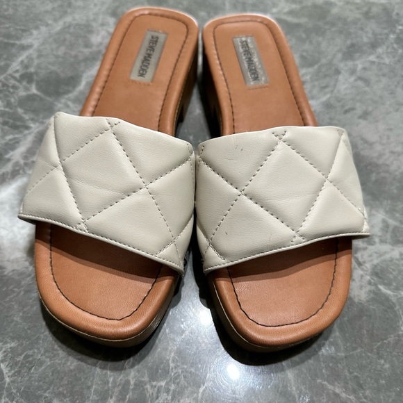 Steve Madden Olad Quilted Faux Wood Off White Slides Women’s 7.5 - Picture 2 of 6